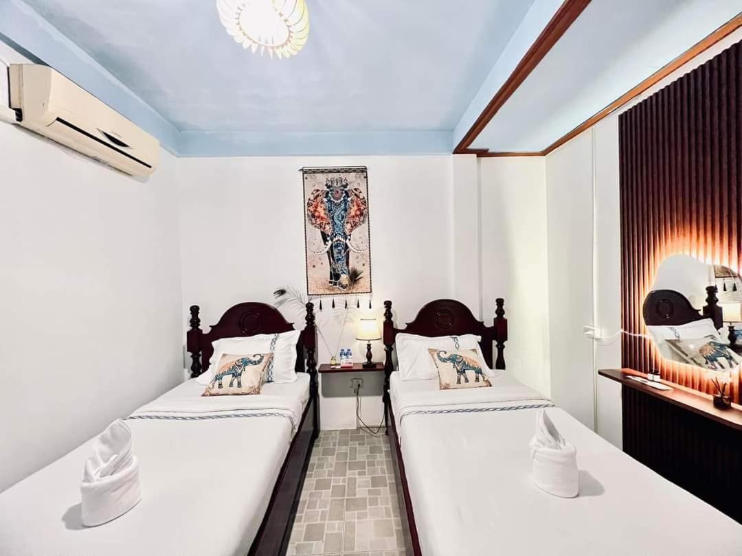 Vangvieng Pool House Hotel Vang Vieng Εξωτερικό φωτογραφία