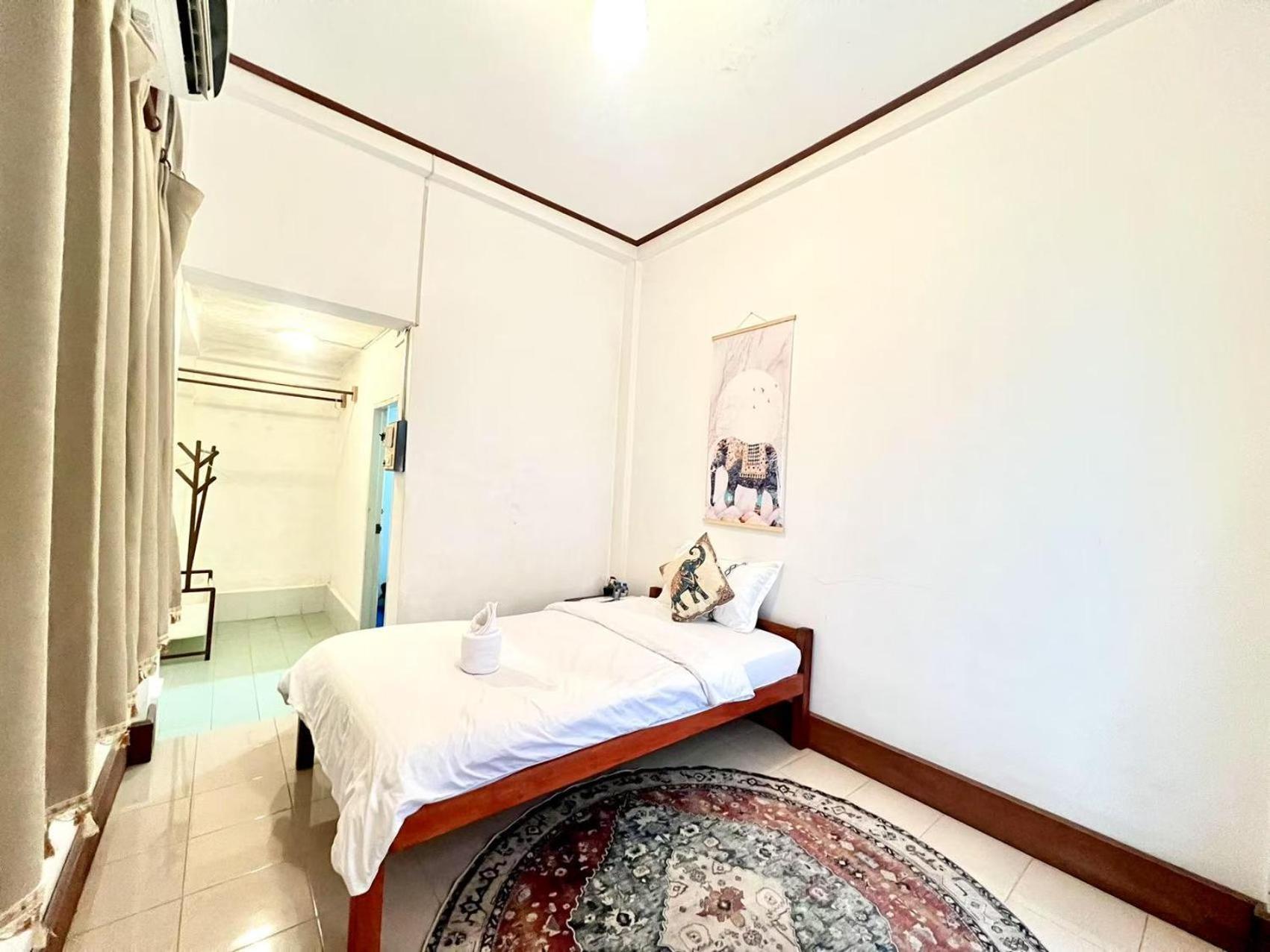 Vangvieng Pool House Hotel Vang Vieng Εξωτερικό φωτογραφία